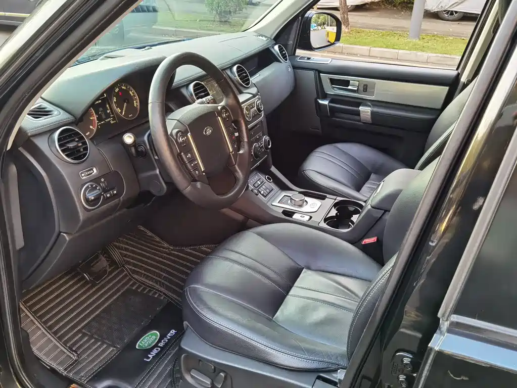 Land Rover Discovery 2016 3.0 SC V6 SE