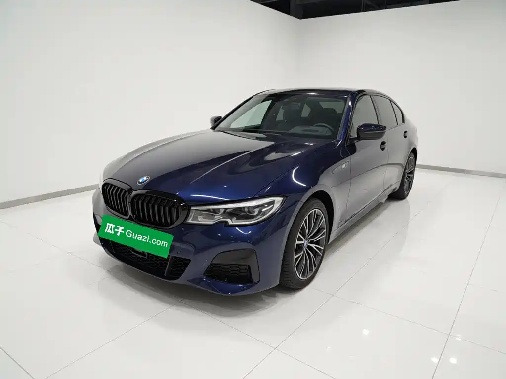 BMW 3 Series — миниатюра 2