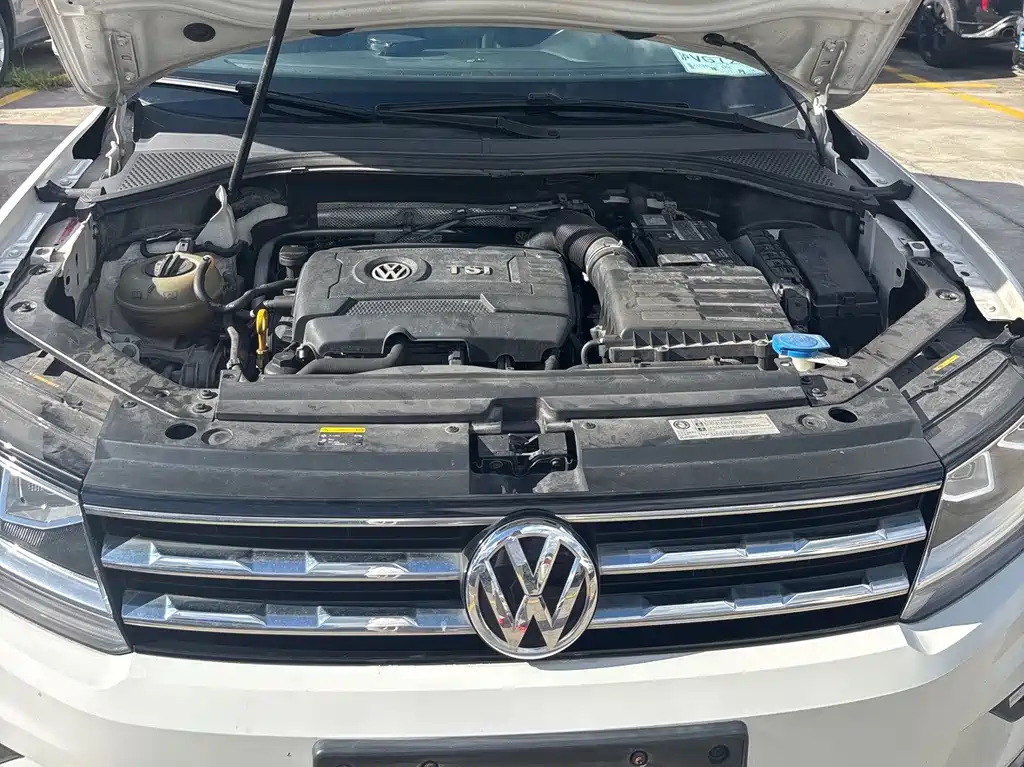 Volkswagen Tiguan L — миниатюра 12