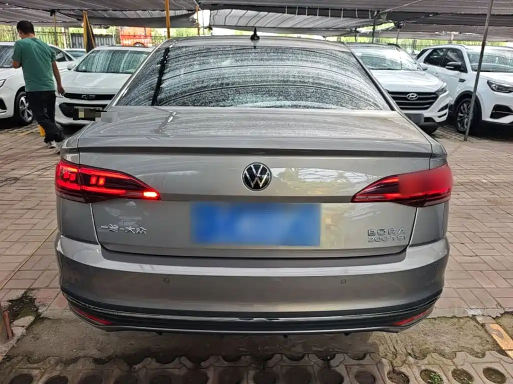 Volkswagen Bora — миниатюра 6