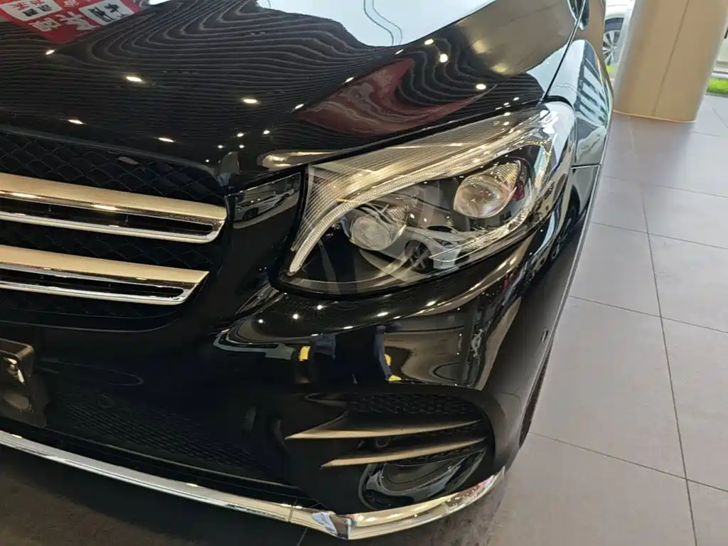 Mercedes-Benz GLC — миниатюра 24