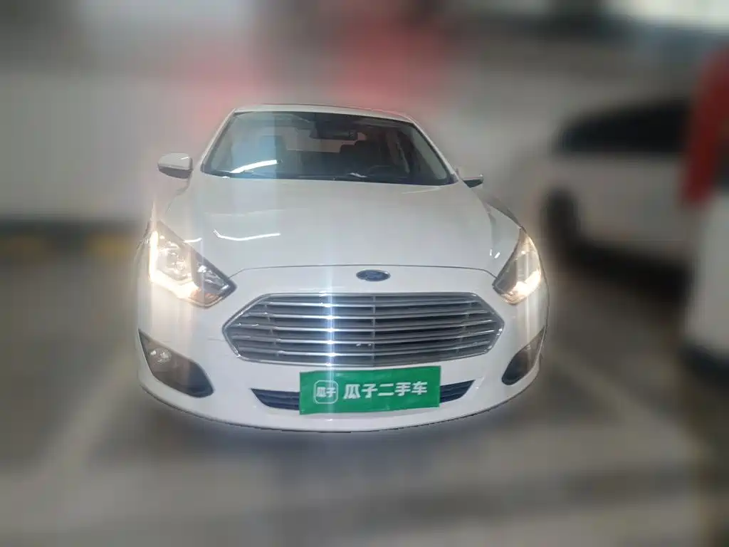Ford Escort — миниатюра 23