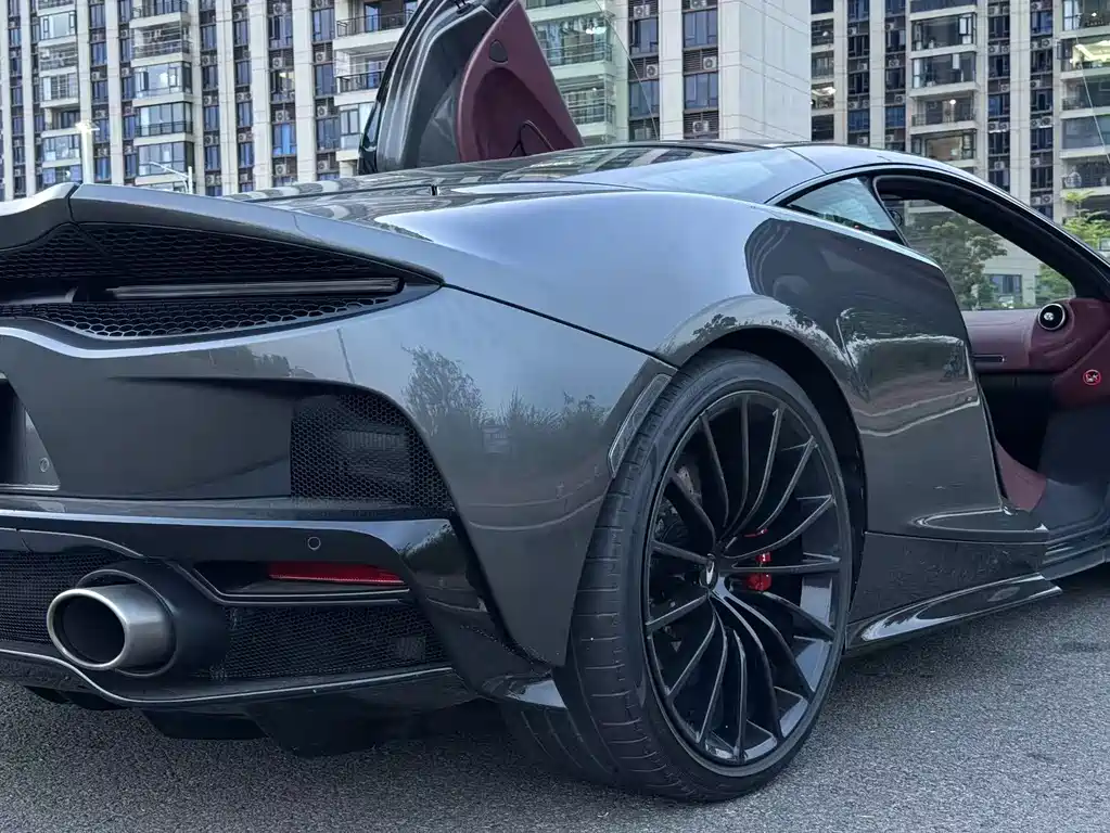 McLaren GT 2022 4.0T