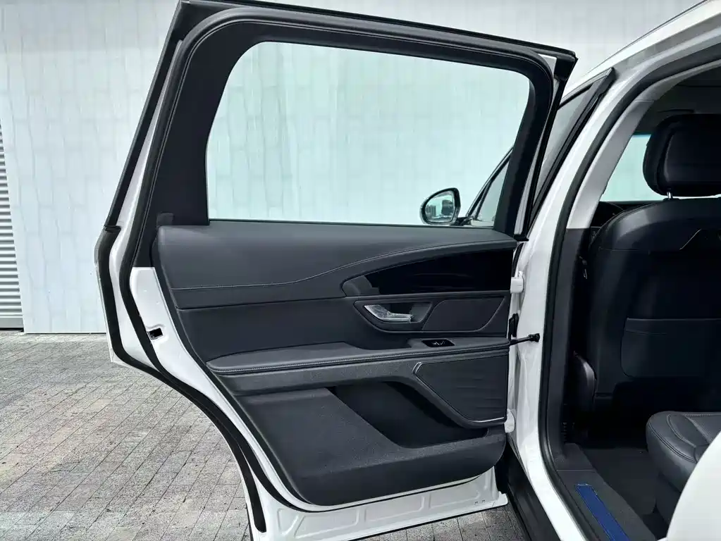 Lincoln Nautilus 2026 2.0T