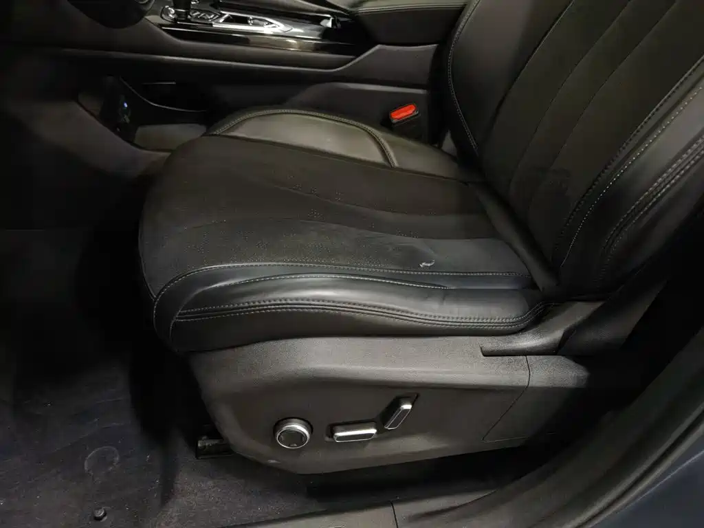 Geely Xingyue L — миниатюра 20