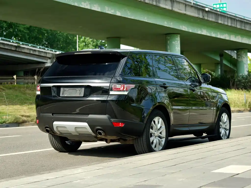 Land Rover Sport — миниатюра 9