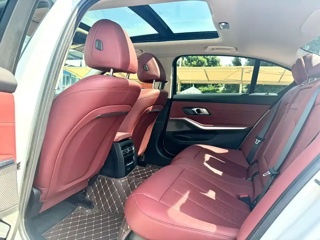 BMW 3 Series — миниатюра 9