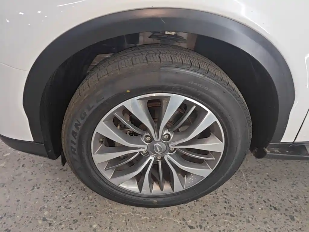 GAC Motor Trumpchi GS8 — миниатюра 23