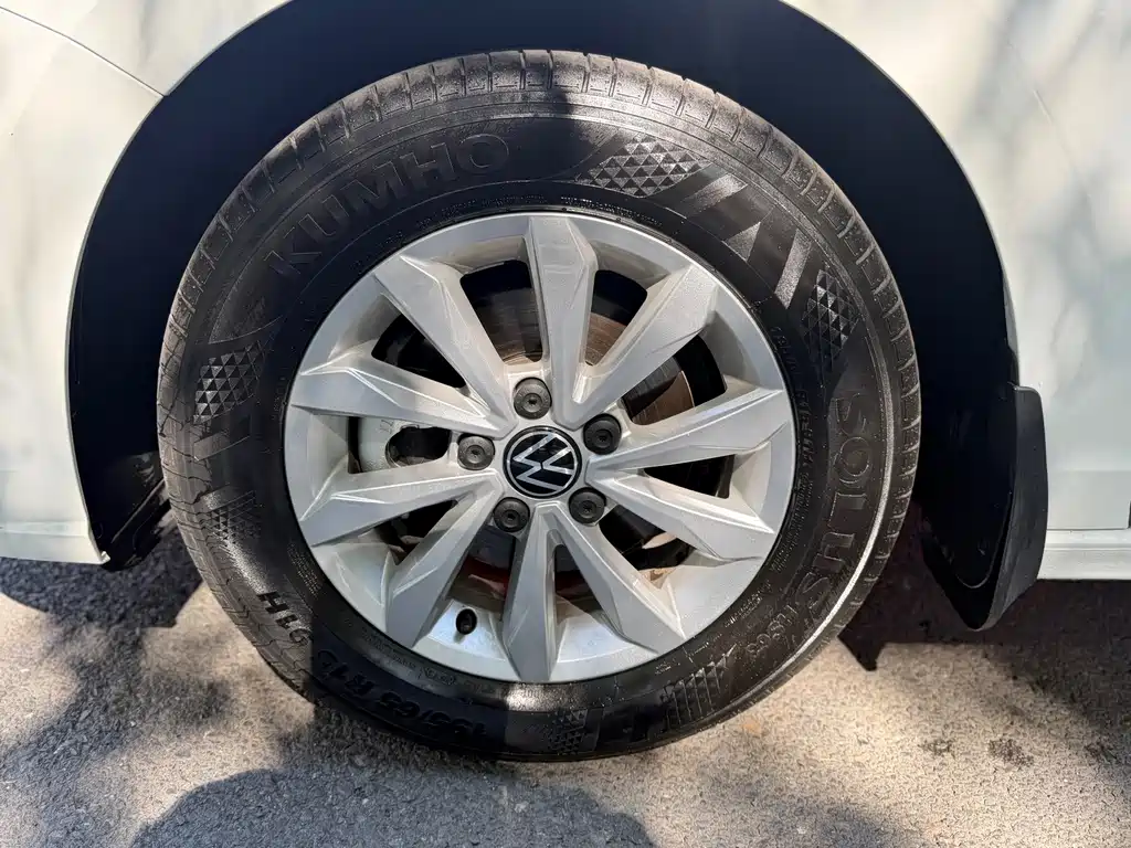 Volkswagen Bora — миниатюра 10