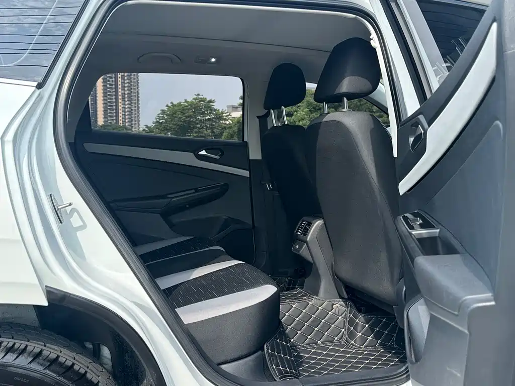 Jetta VS7 — миниатюра 12