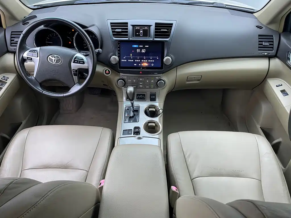 Toyota Highlander — миниатюра 6
