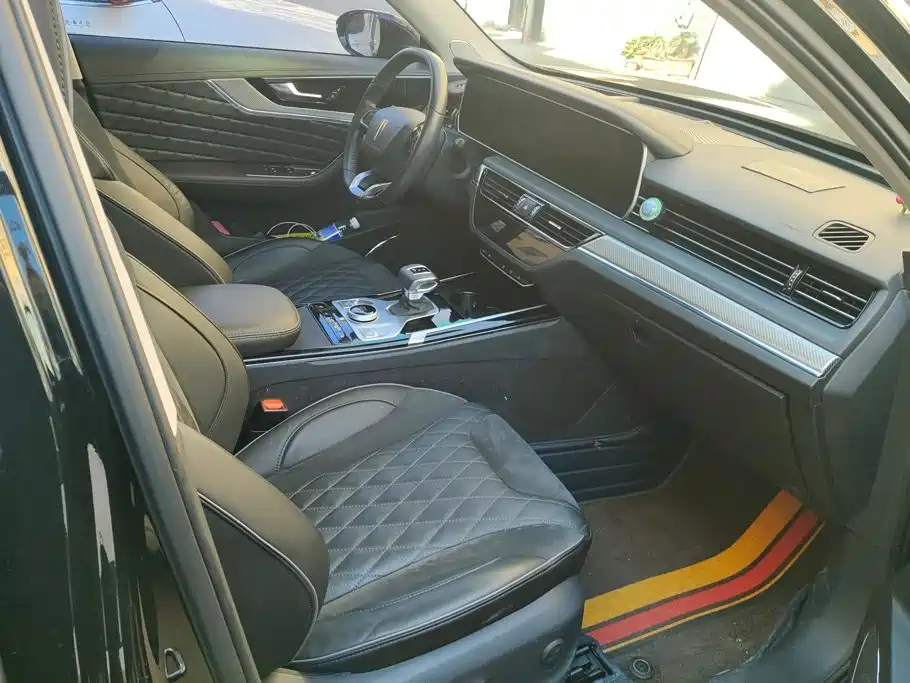 Hongqi Hongqi HS5 — миниатюра 8