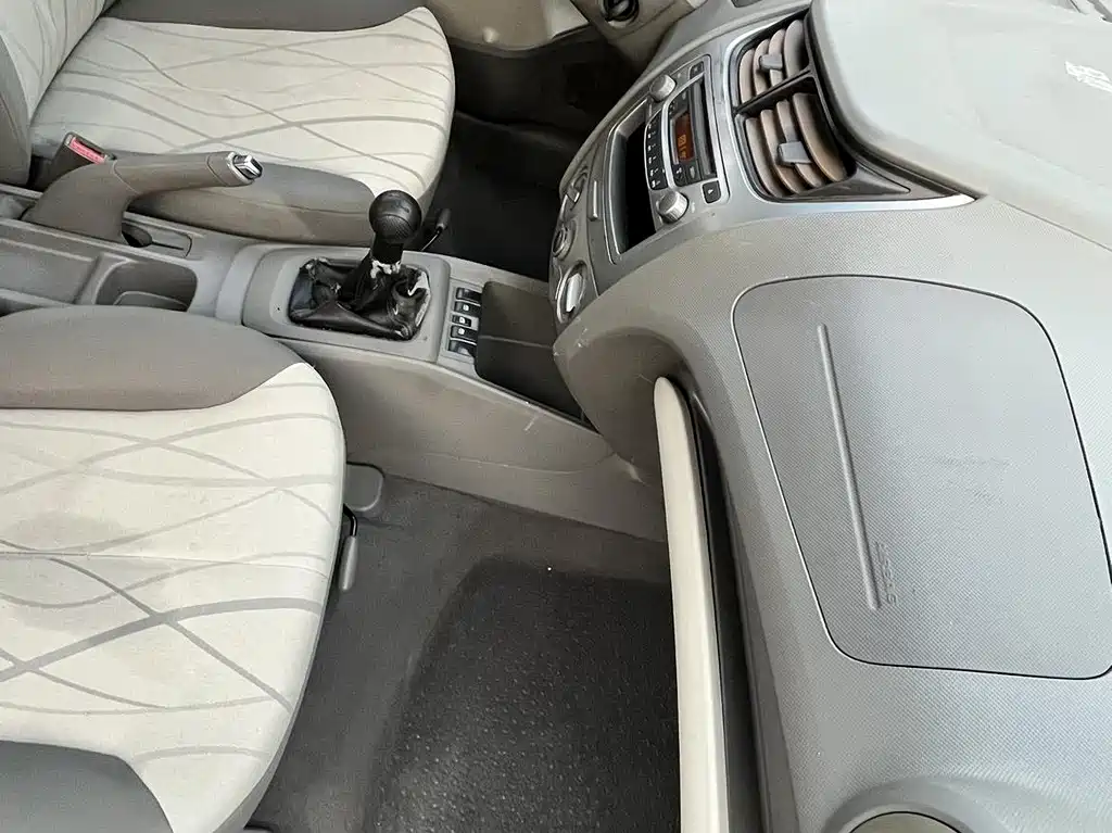 Chevrolet Sail 2013 1.4L MT