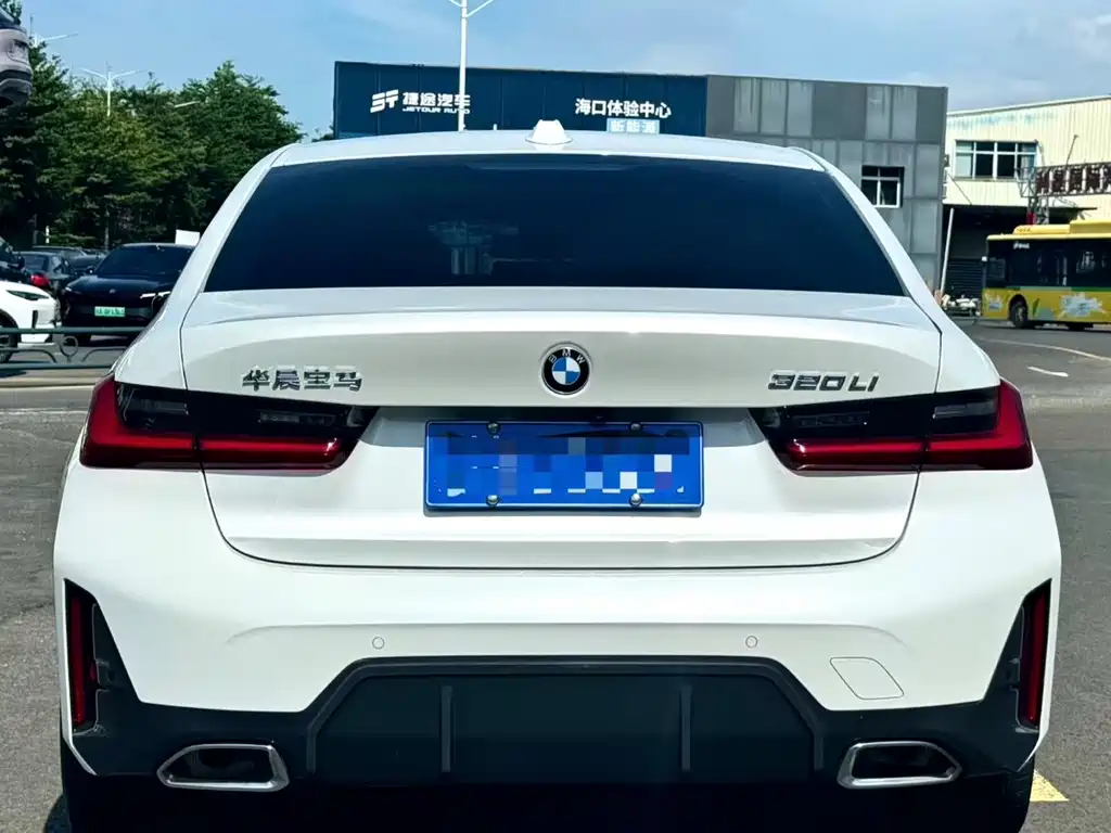 BMW 3 Series — миниатюра 5