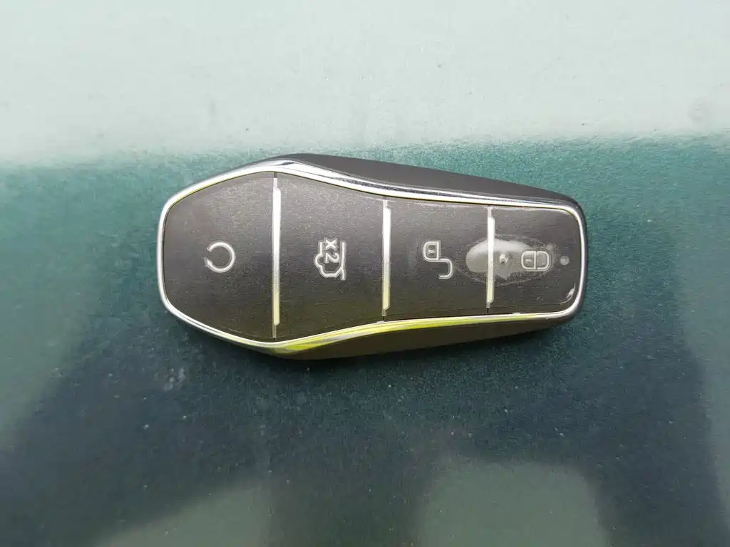 BYD Han — миниатюра 19