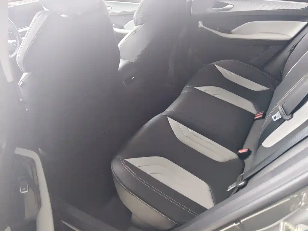 Geely Binrui — миниатюра 6