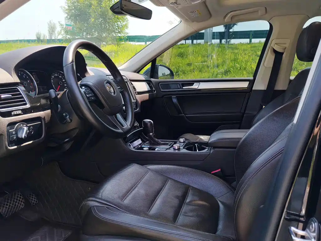 Volkswagen Touareg 2017 3.0TSI