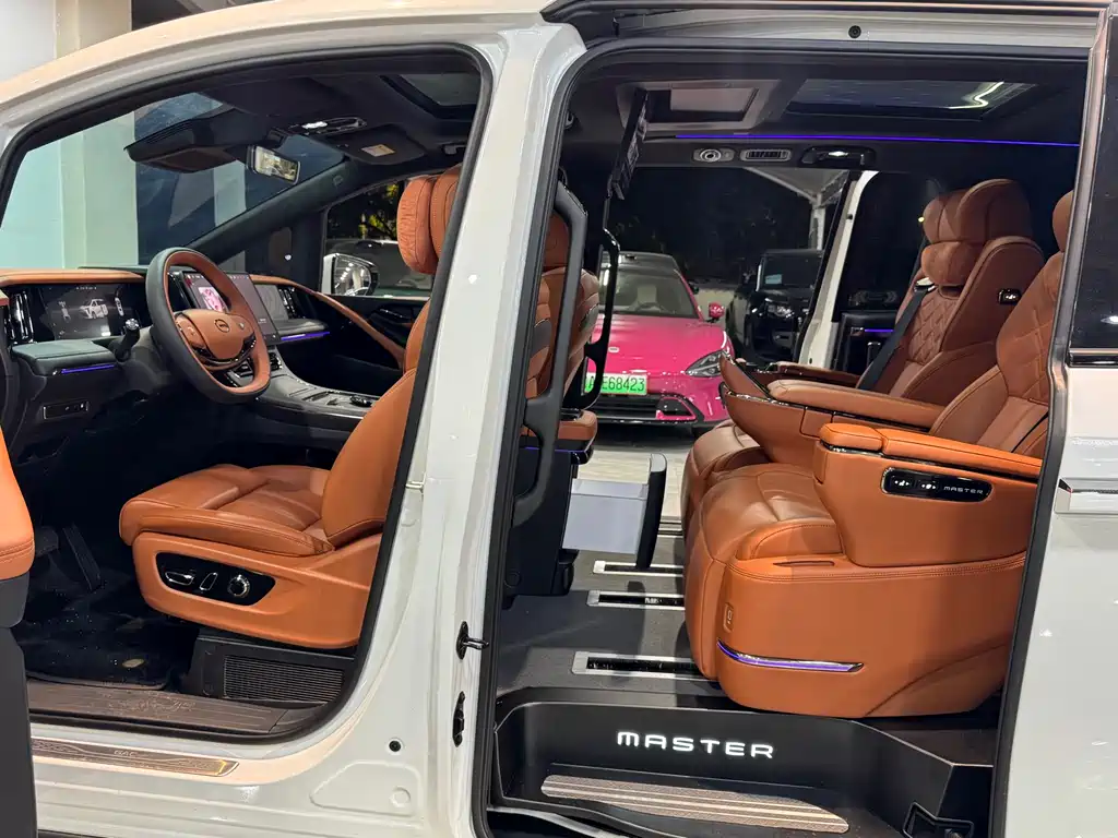 GAC TRUMPCHI YEARNING FOR M8