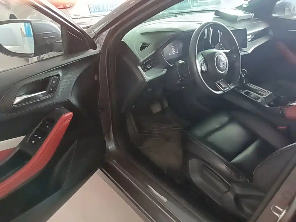 MG MG5 — миниатюра 16