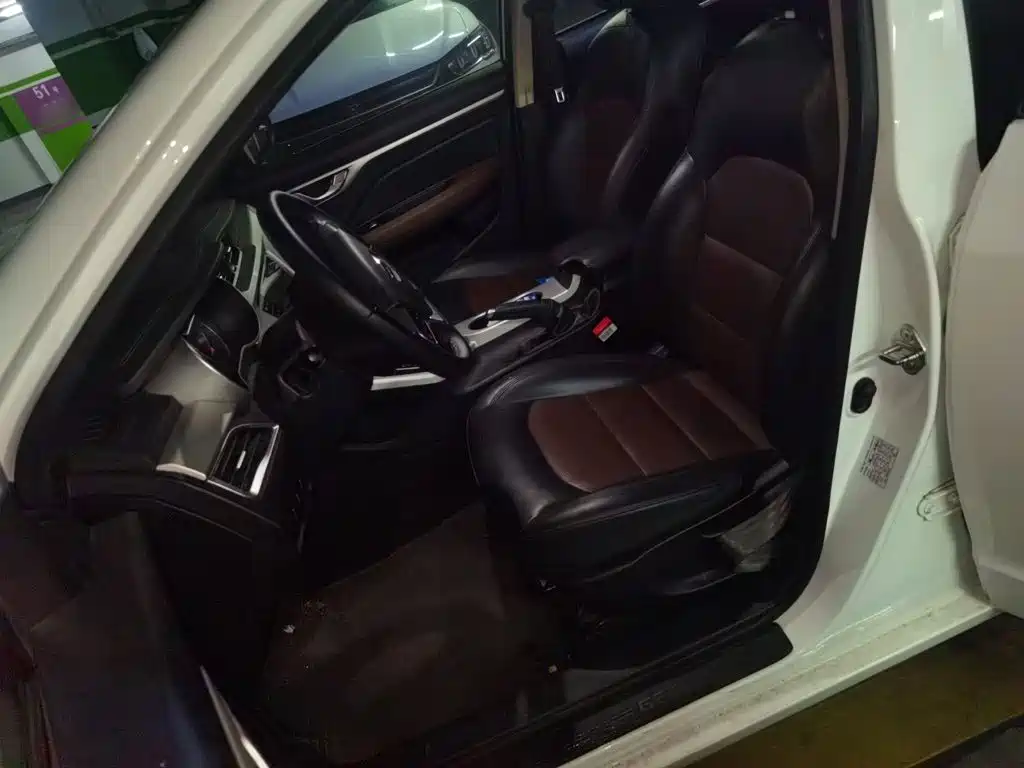 Geely Vision — миниатюра 16