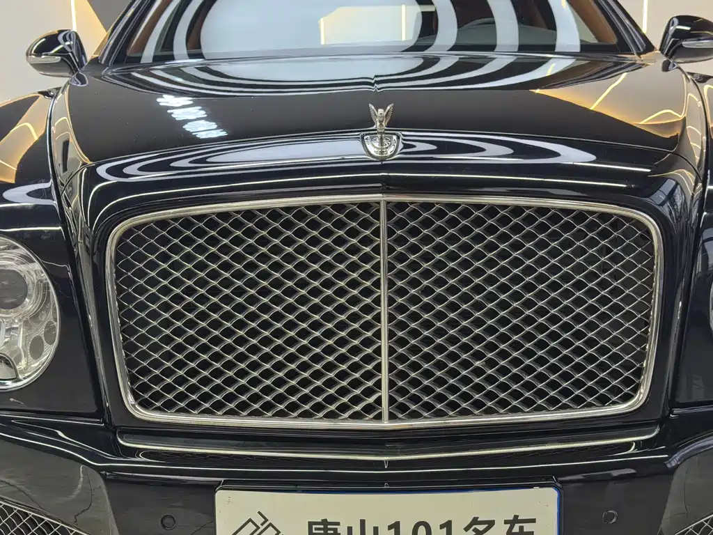 Bentley Mulsanne 6.8T Mulliner Special Edition, фото 6