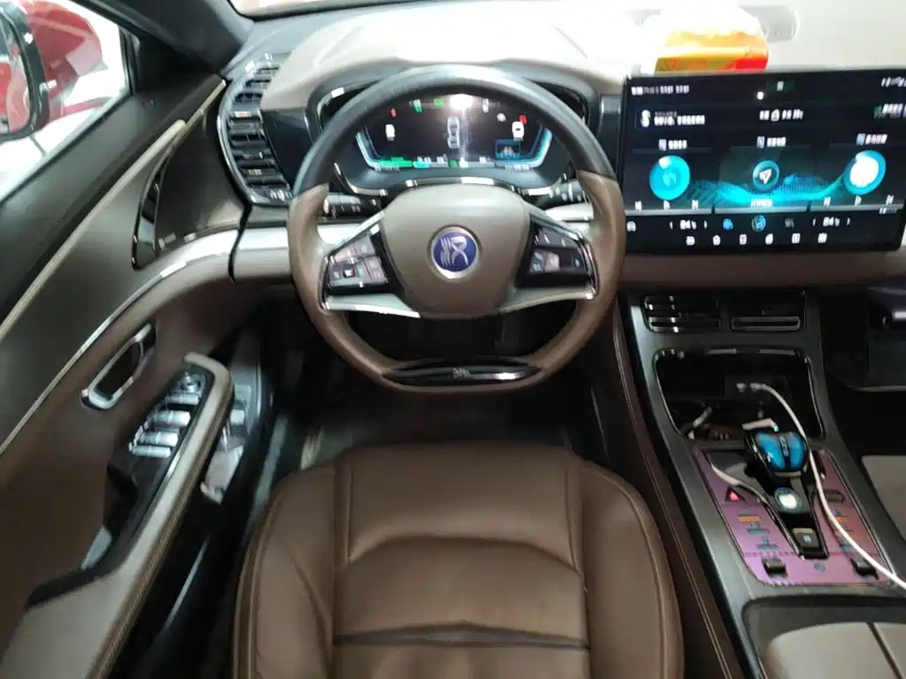BYD Han — миниатюра 11