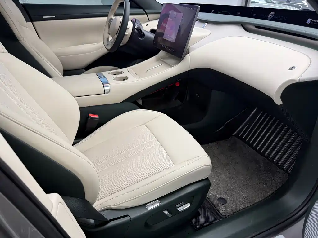 XIAOMI CAR XIAOMI YU7