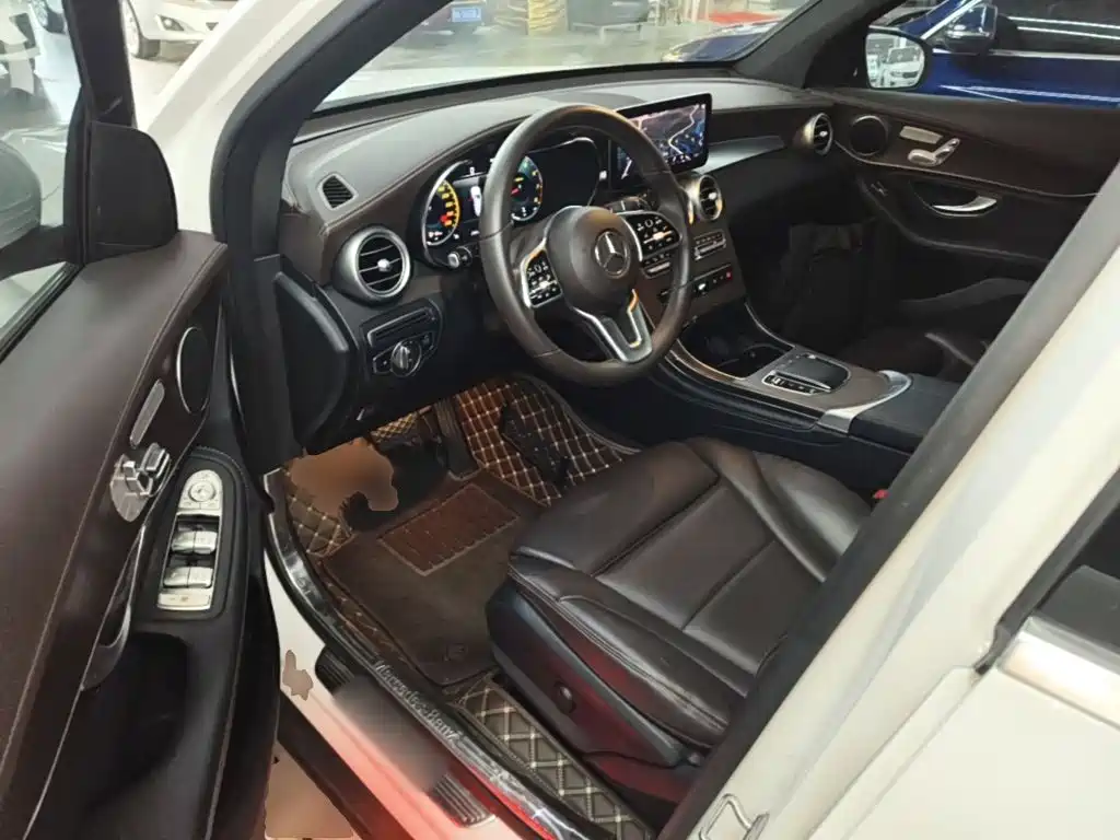 Mercedes-Benz GLC — миниатюра 16