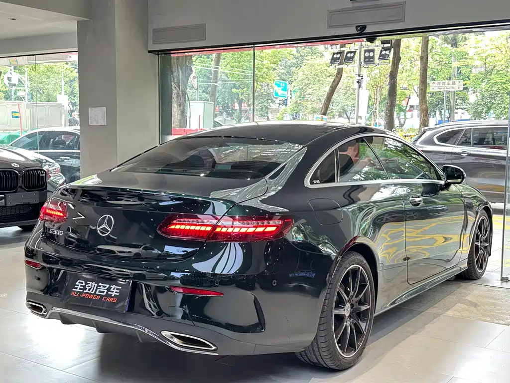 Mercedes-Benz E-Class E 2023 E 300