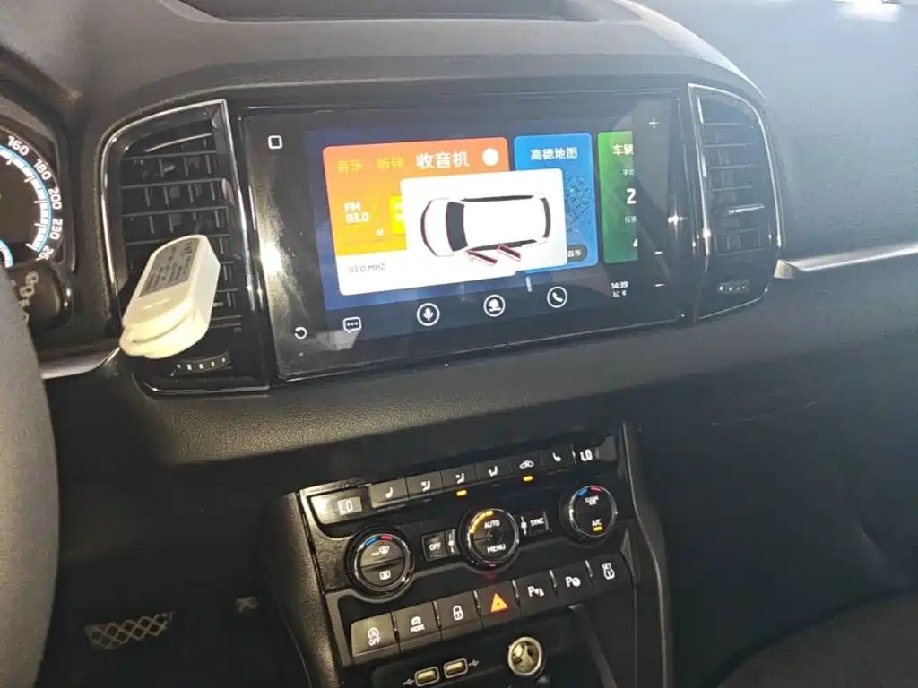 Skoda Karoq — миниатюра 13