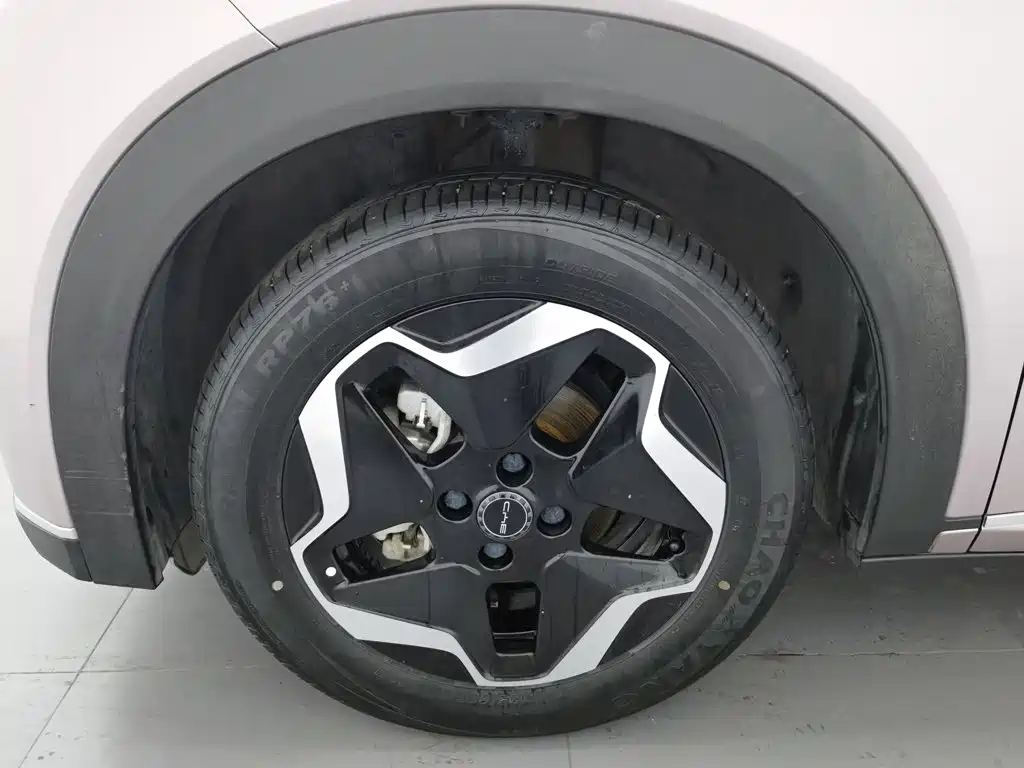 BYD Dolphin — миниатюра 17