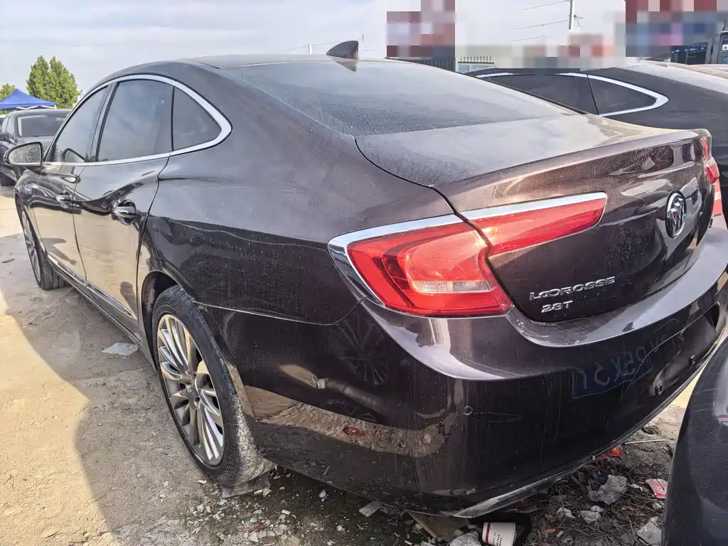 Buick LaCrosse 2018 28T Luxury