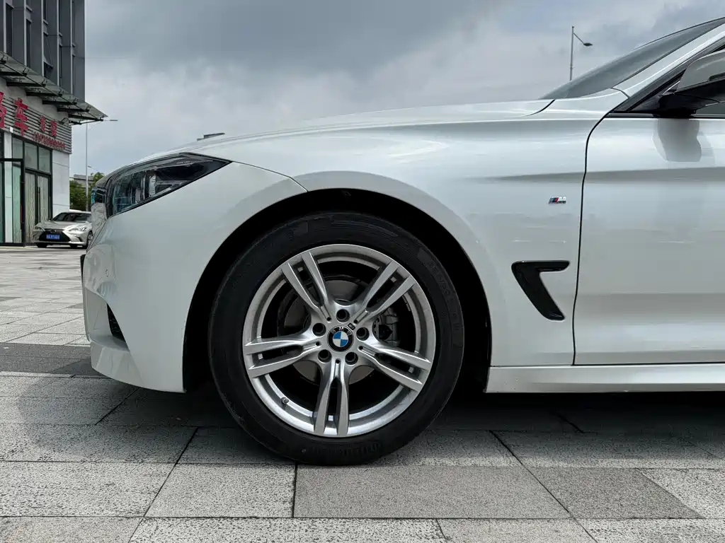 BMW 3 Series GT — миниатюра 10