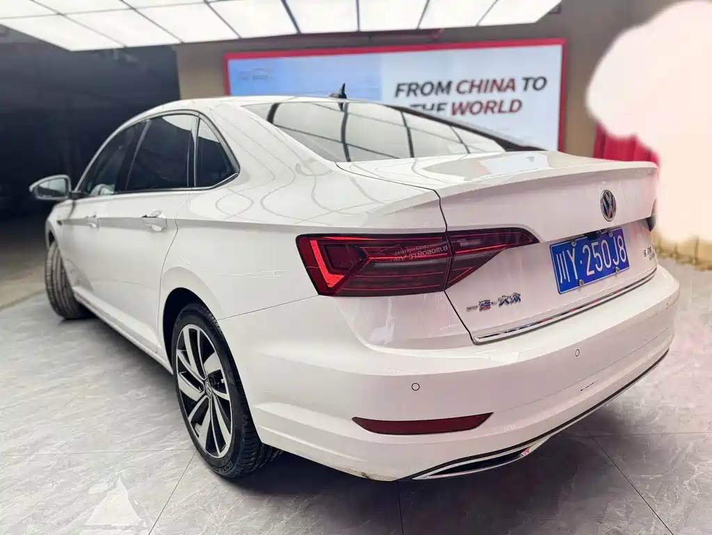 Volkswagen Sagitar — миниатюра 6