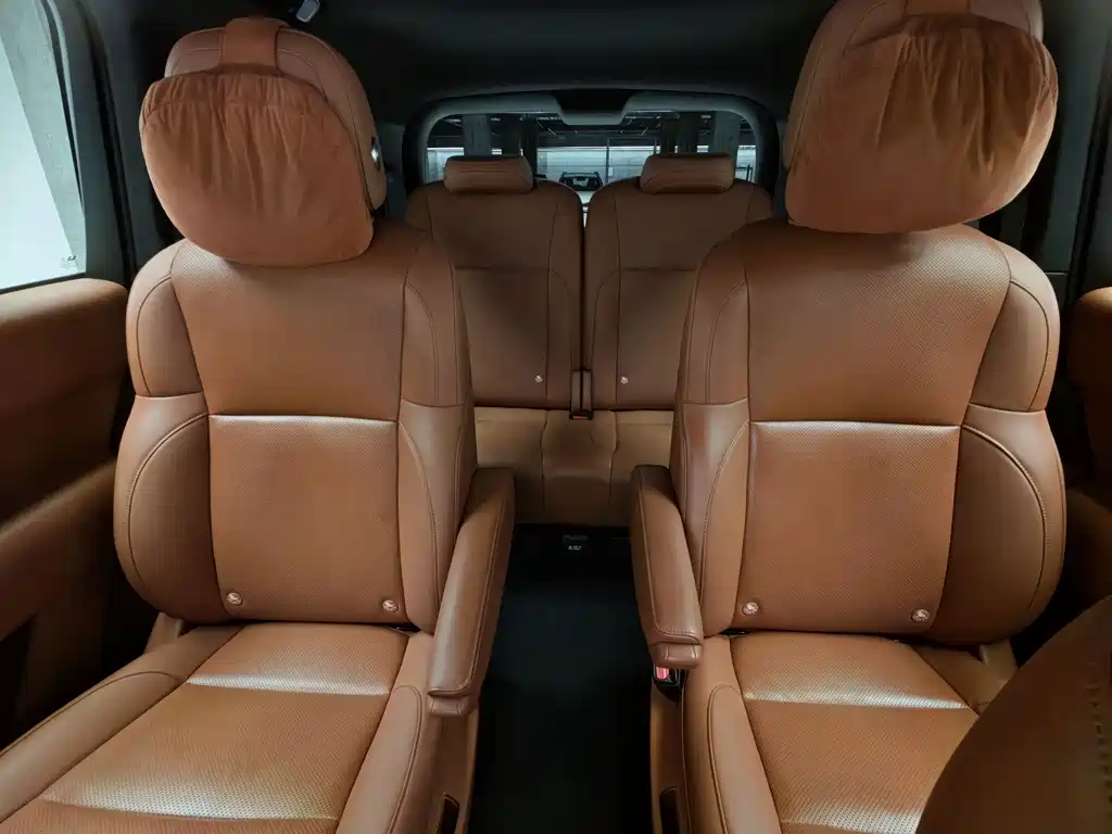 Li Auto Li L8 — миниатюра 15