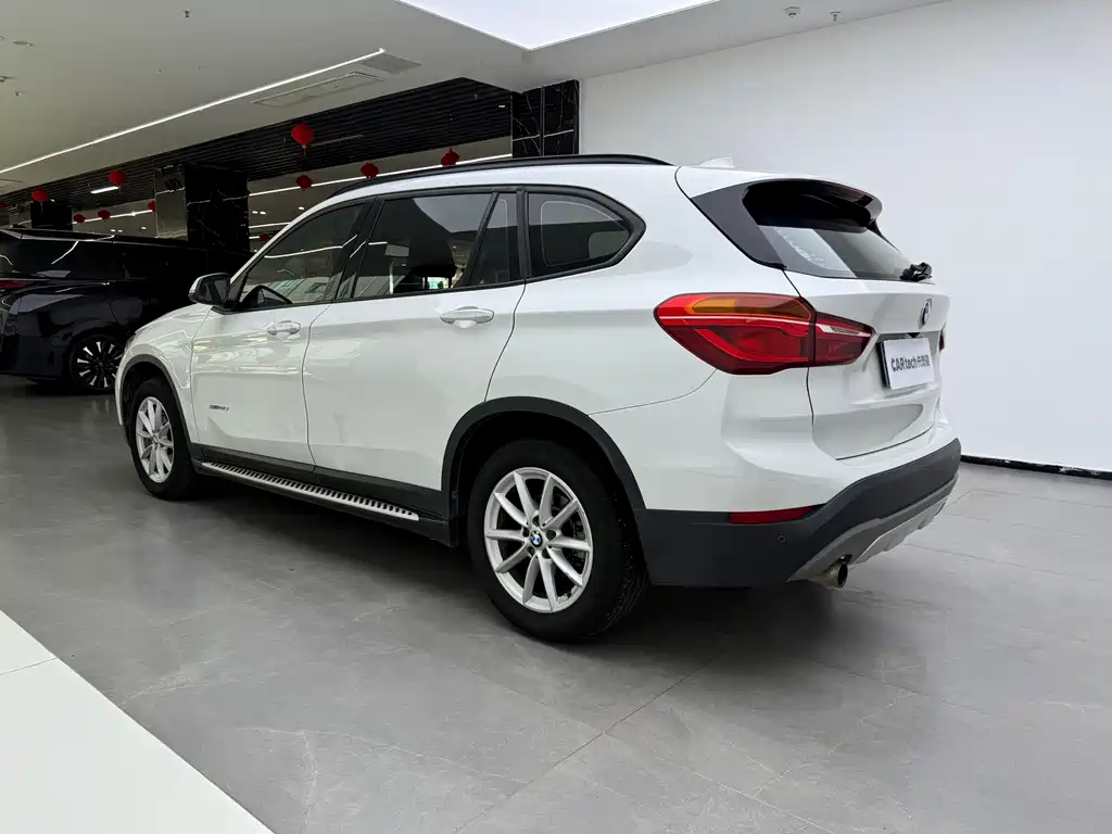 BMW X1 — миниатюра 9