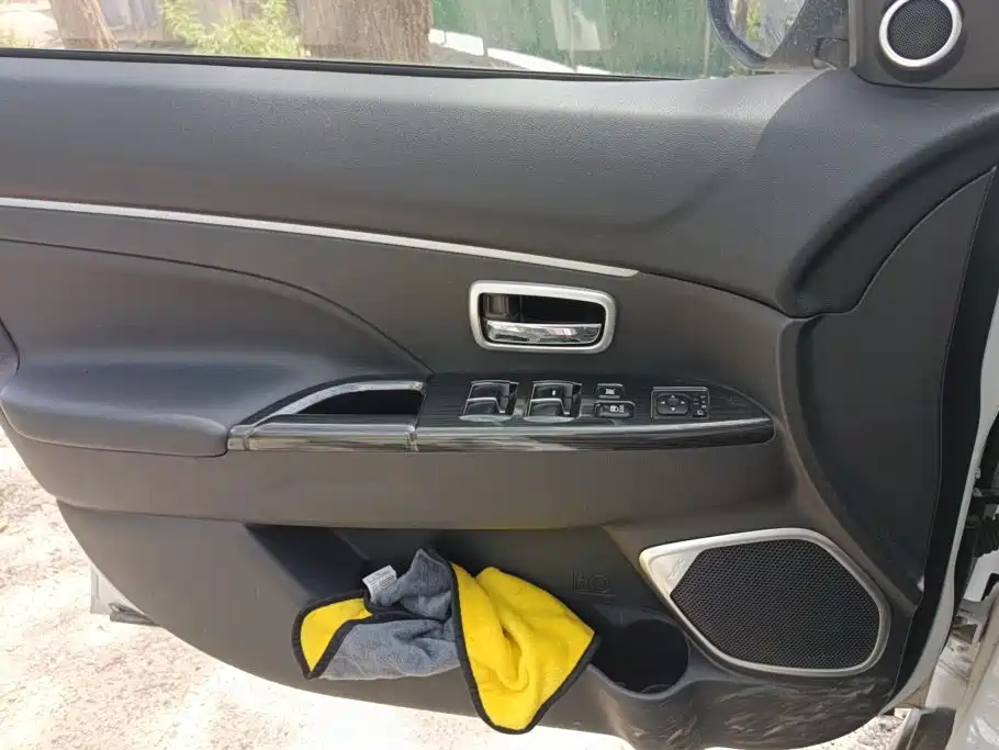 Mitsubishi ASX — миниатюра 7