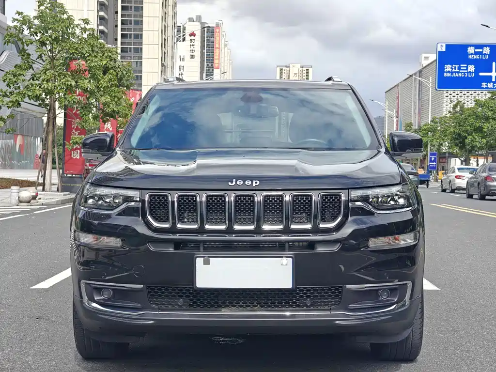 JEEP GRAND COMMANDER