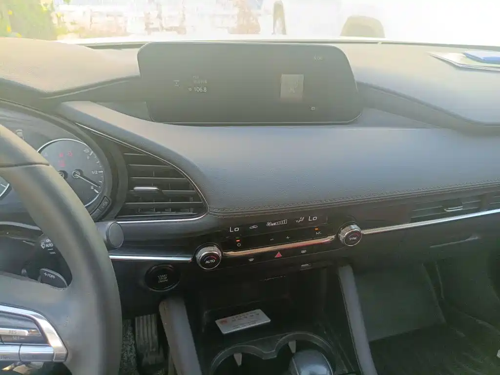 Mazda 3 Axela — миниатюра 14