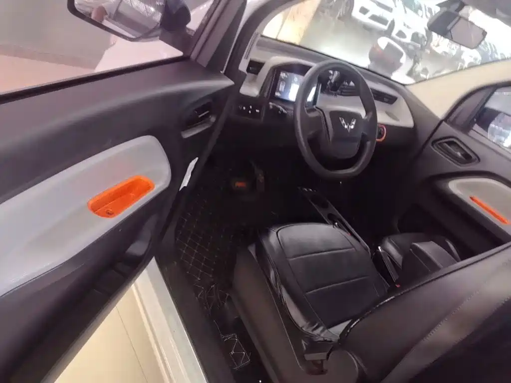 Wuling MINIEV — миниатюра 15