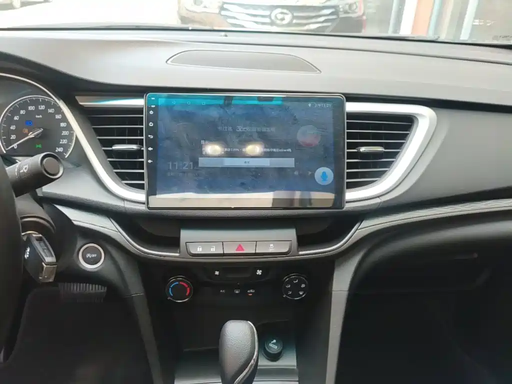 Buick Excelle — миниатюра 13