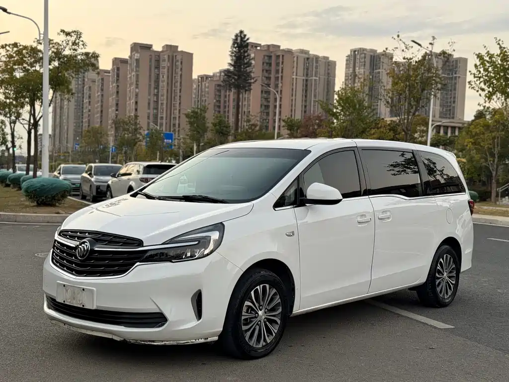 Buick GL8 2021
