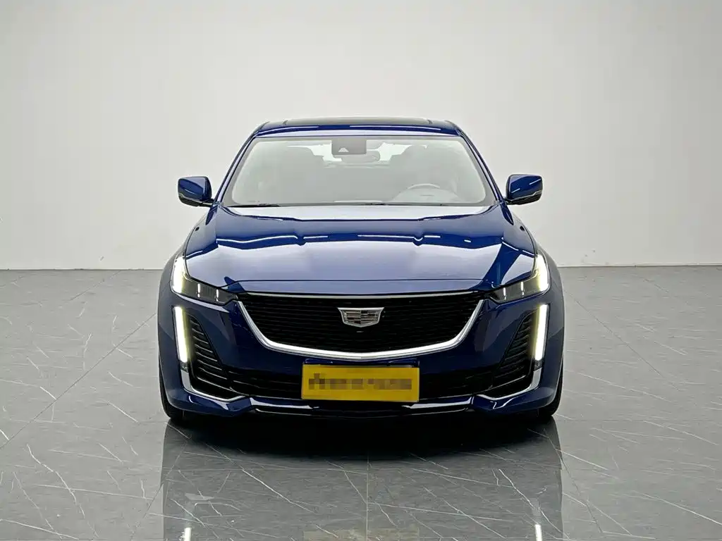 Cadillac CT5 28T Luxury Type, фото 2