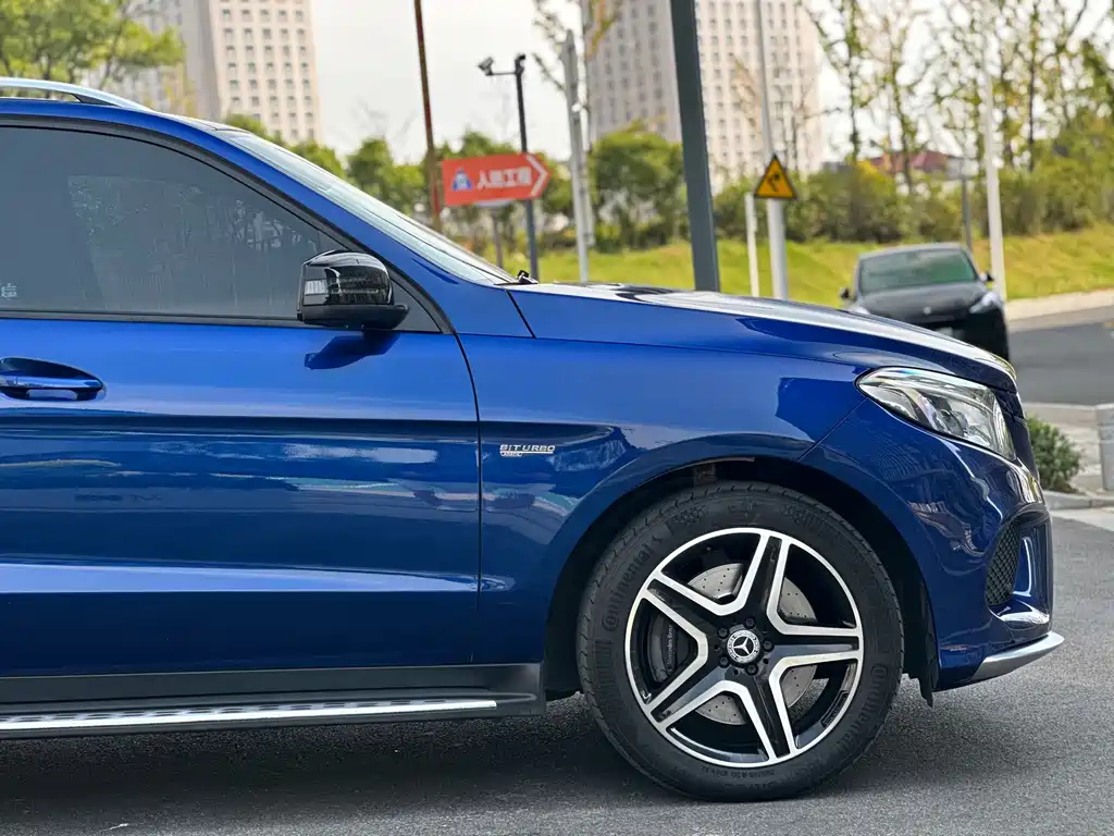 Mercedes-Benz GLE AMG — миниатюра 5
