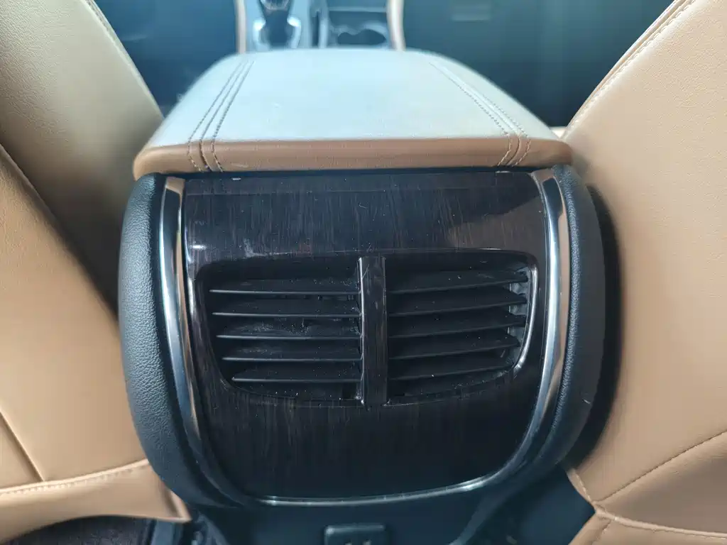 Buick LaCrosse — миниатюра 12