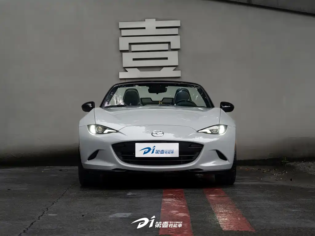 Mazda MX-5 — миниатюра 6
