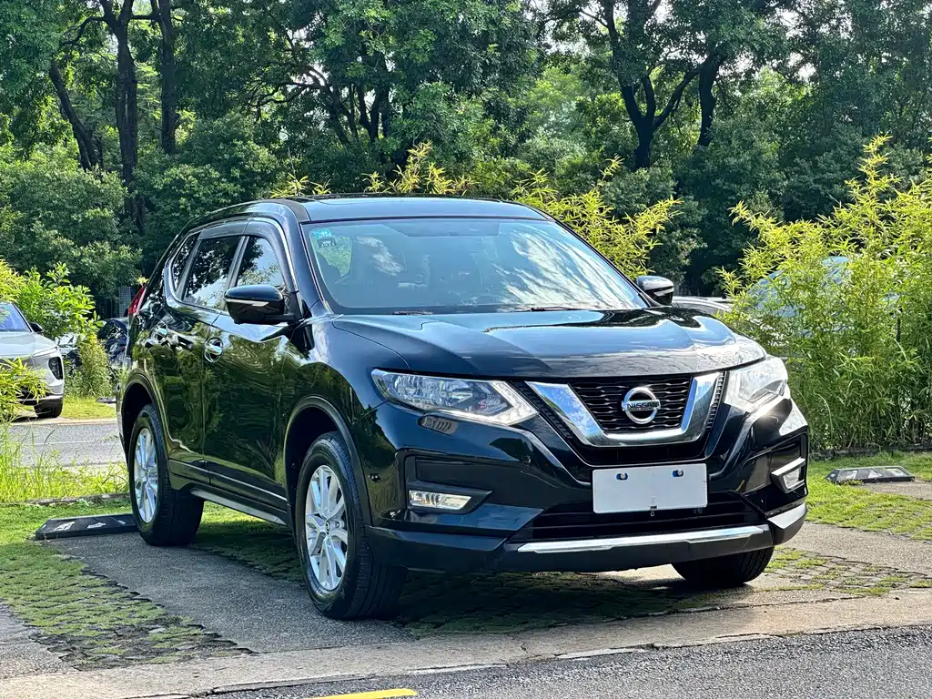 Nissan X-Trail — миниатюра 3