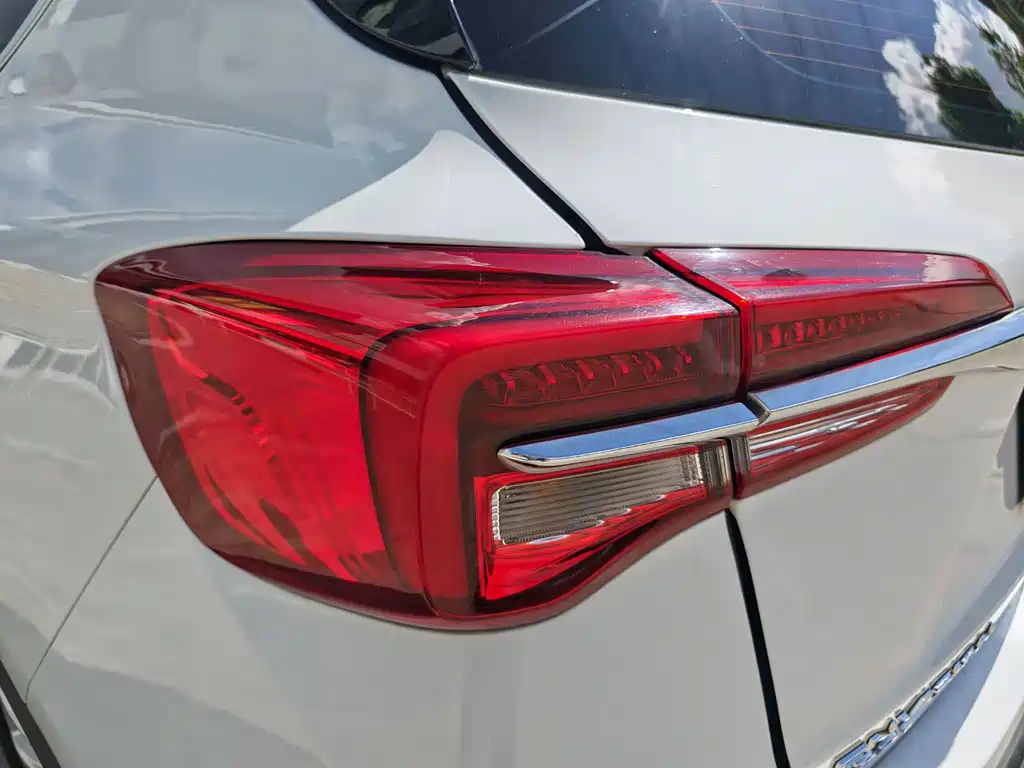 Buick Envision Plus — миниатюра 14