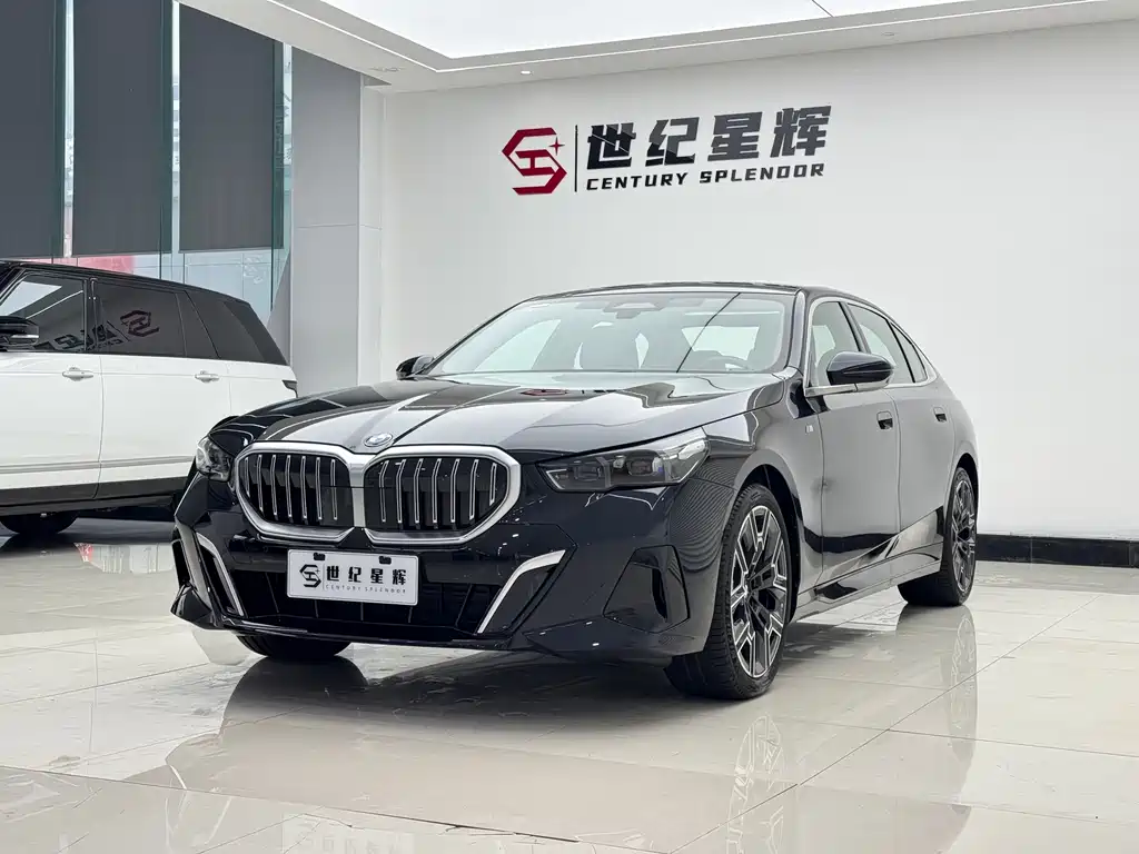 BMW 5 Series 2025