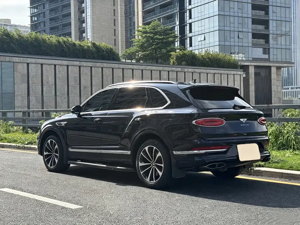 Bentley Bentayga 2021 4.0T V8